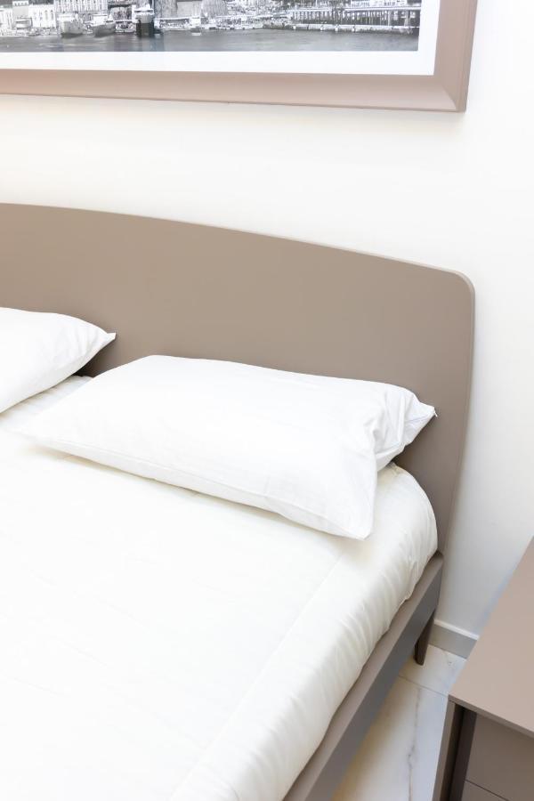 Fian Apartment 2.0 เนเปิลส์ ภายนอก รูปภาพ